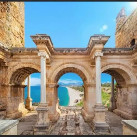 6-kaleici Markantalya Shopping Center 5 Minutes Antalya
